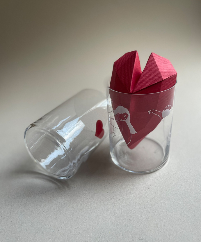 Dodola Glass